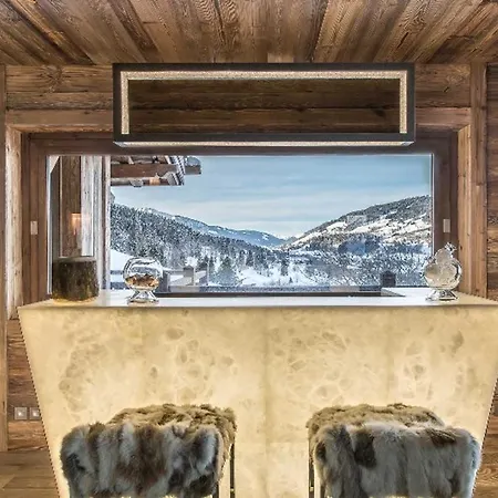 Chalet De Gamme A Avec Piscine Interieure Et Cinema - Fr-1-569-180